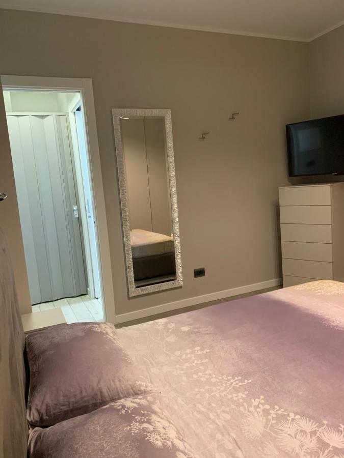 Casa Eva Con Piscina Privata Lejlighed Moniga del Garda Eksteriør billede